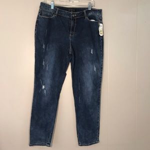NWT New with Tags Juliette Distressed Denim Jeans